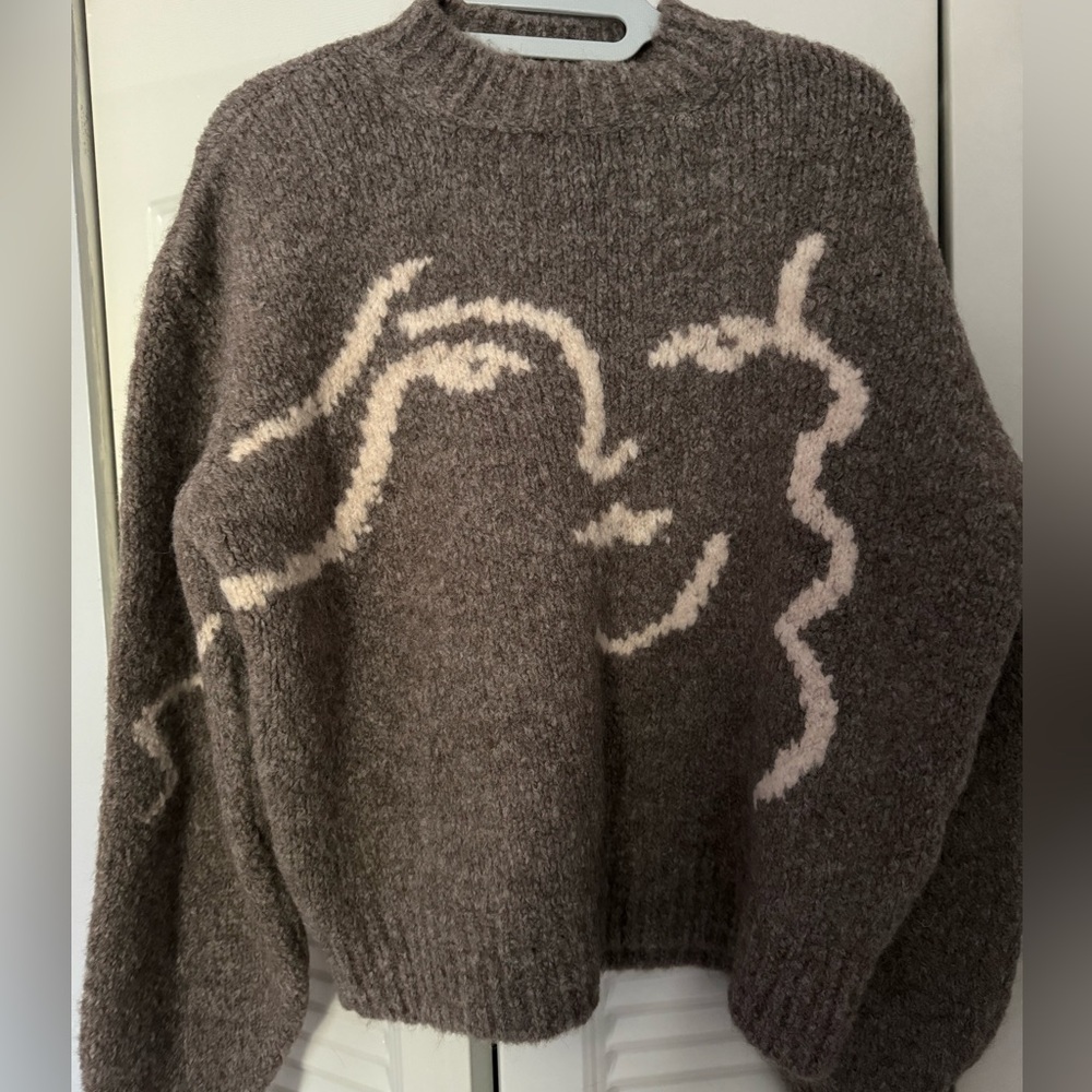 Paloma Wool Gray Sweater with Cream Abstract Design